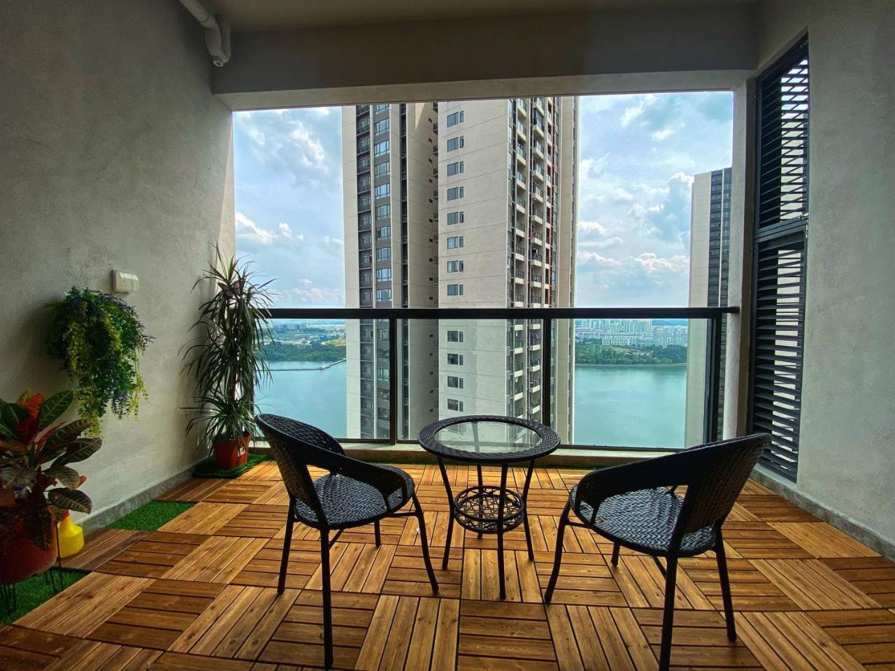 R&F Princess Cove Jb Apartment Suites By Sc Homestay Johor Bahru Exterior foto